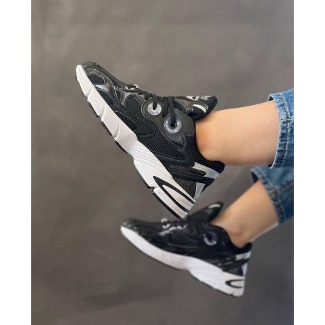 کتونی آدیداس استیر اصلی زنانه مشکی adidas astir shoes